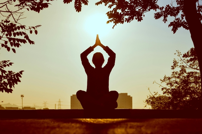 14 Dicas para liberar bloqueios energéticos e aumentar o bem-estar