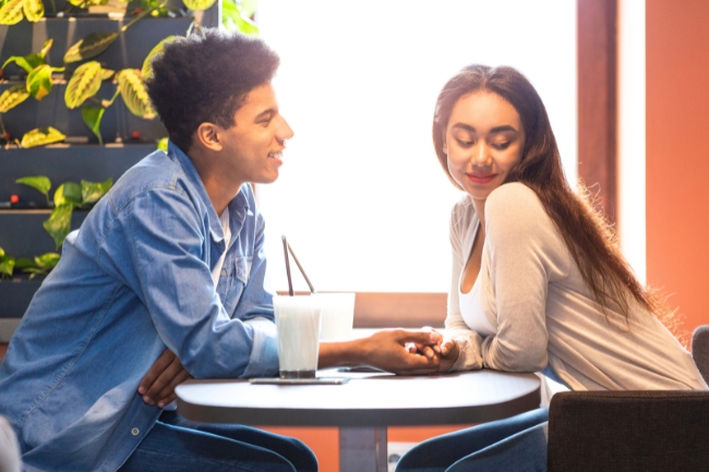 Alfabeto dos Elogios: 100 Ideias Carinhosas com Todas as Letras para Inspirar e Conectar