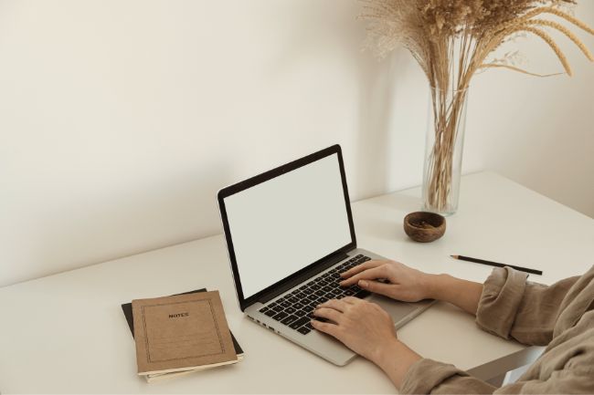 Notebook até R$2000 com ótimo desempenho: veja 3 opções que estão bombando