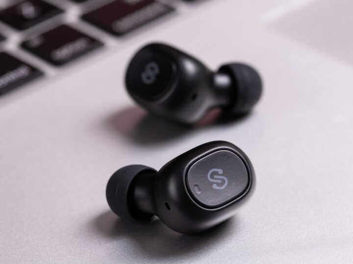 O que há por trás do sucesso dos fones de ouvido Bluetooth baratos