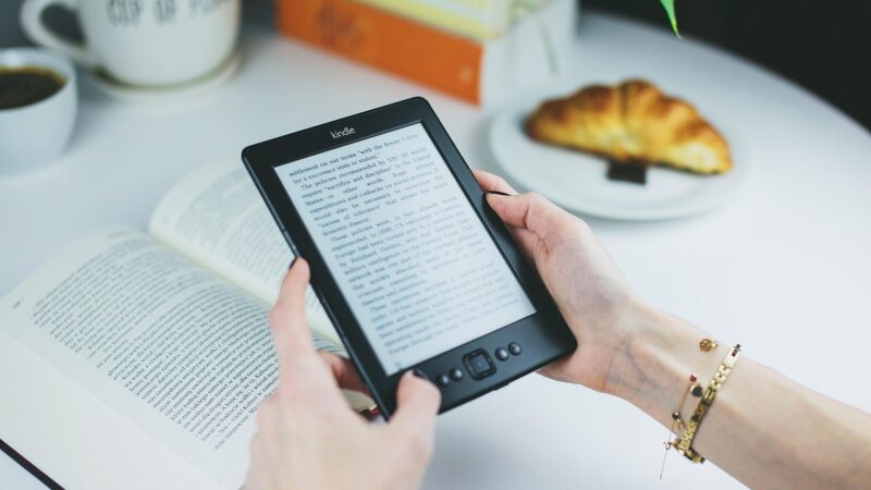 Por que o Kindle está conquistando até quem nunca gostou de ler?