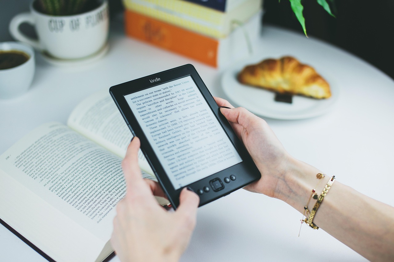 Por que o Kindle está conquistando até quem nunca gostou de ler?