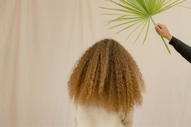 Quanto custa uma prótese capilar de cabelo humano?