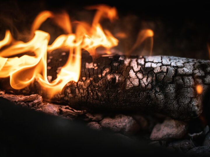 Sonhar com fogo: 5 significados intensos que vão acender sua curiosidade