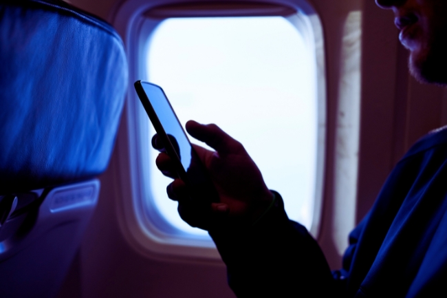 O que acontece quando você ativa o modo avião no iPhone por 24 horas seguidas