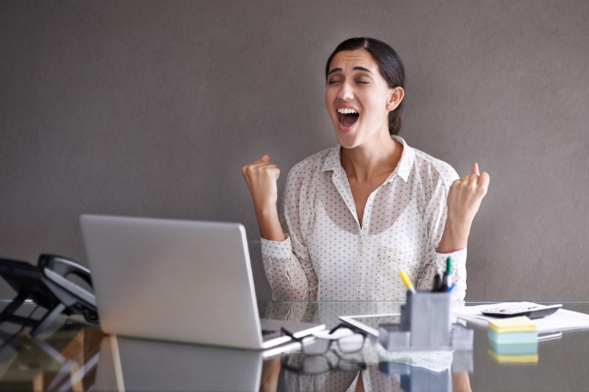 Modelos de Fundamentação Teórica: 7 Exemplos para Trabalhos Acadêmicos que Inspiram Sucesso