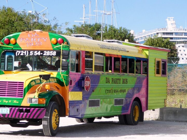 Sonhar com ônibus: 5 significados que guiam sua jornada na vida