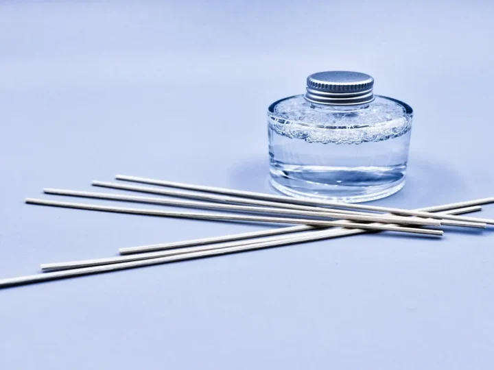 Descubra como deixar seu lar perfumado com um aromatizador caseiro fácil e rápido de fazer