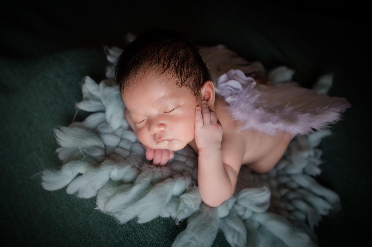 Sonhar com bebê: 5 interpretações profundas sobre novos começos