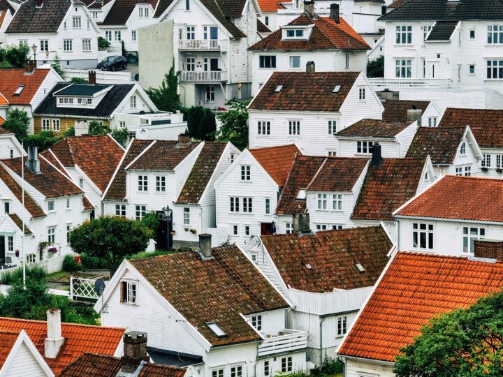 Sonhar com casa: 5 significados profundos que refletem sua segurança