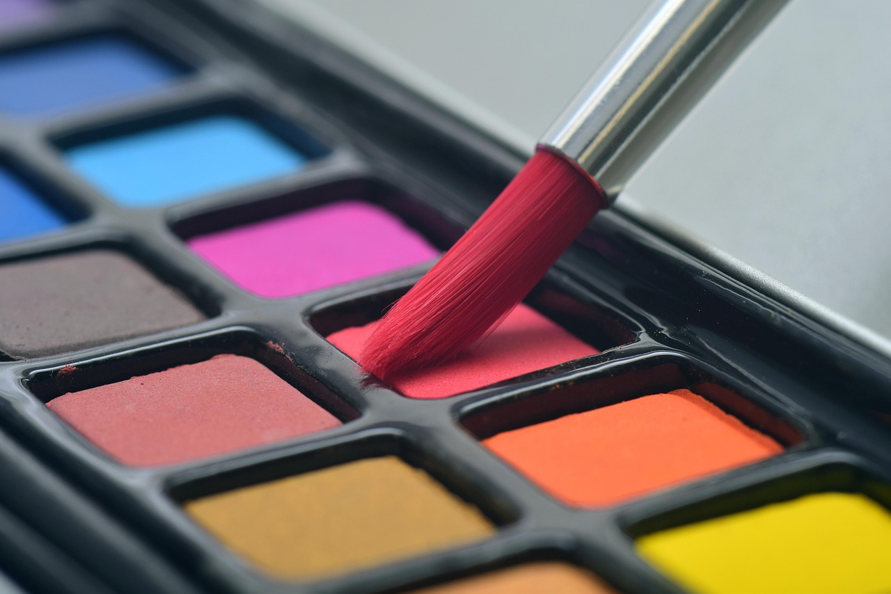 Sonhar com cores: 5 significados de mudanças que estão a caminho