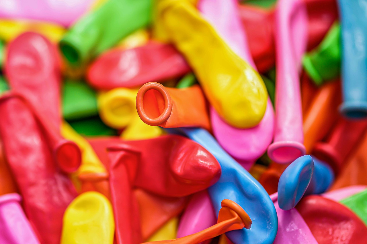 Sonhar com festa: 5 significados vibrantes que celebram sua vida agora