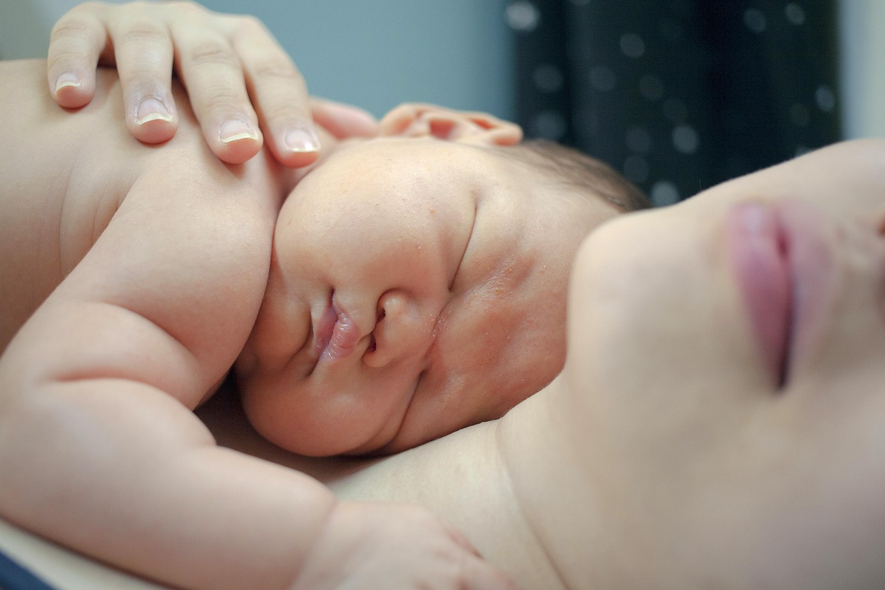 Sonhar que o filho está morrendo: 5 alertas urgentes que seu sonho envia