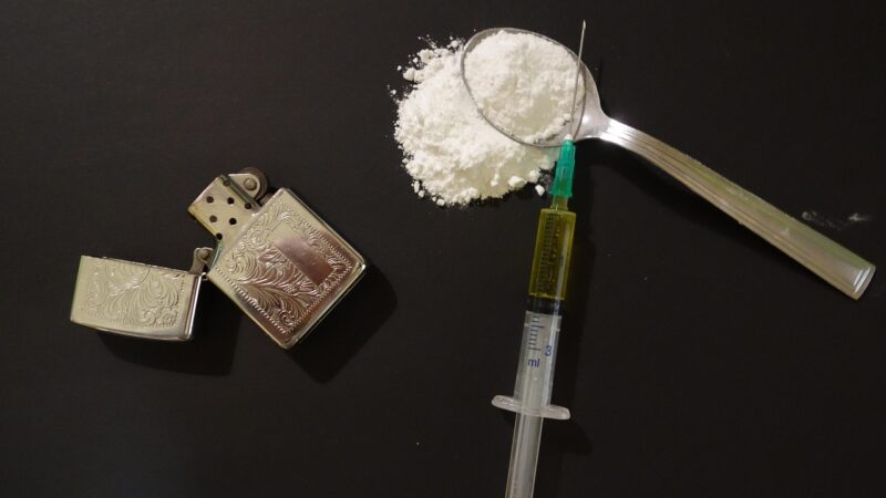 Sonhar usando drogas: 5 sinais de dificuldades que podem estar chegando