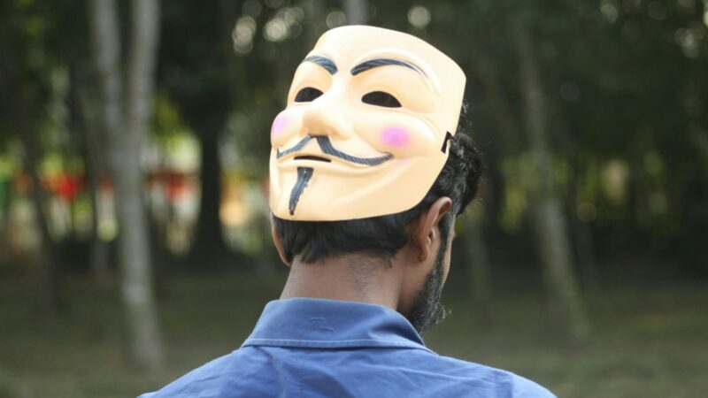 Como Permanecer Anônimo na Internet