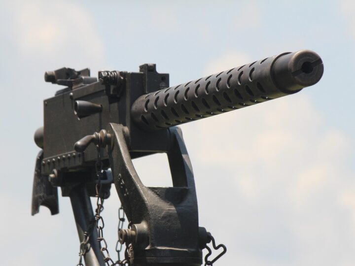 Metralhadoras: evolução e curiosidades históricas