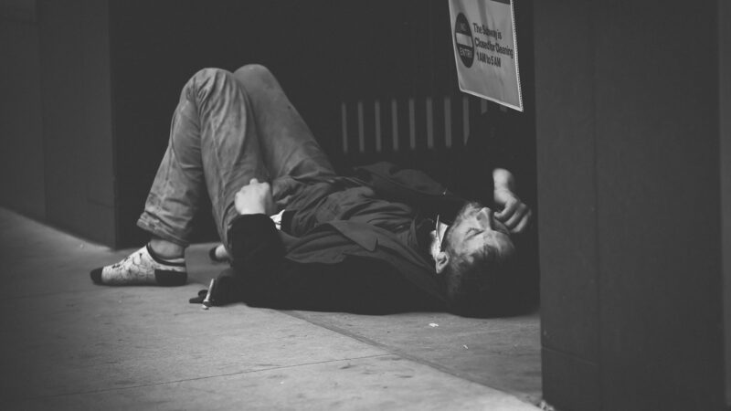 Tem como internar um Dependente Químico a força?