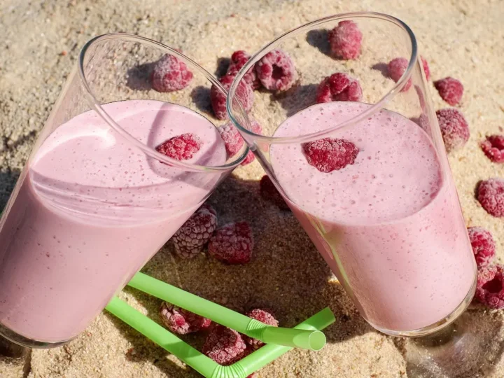 5 receitas de drinks refrescantes para o verão
