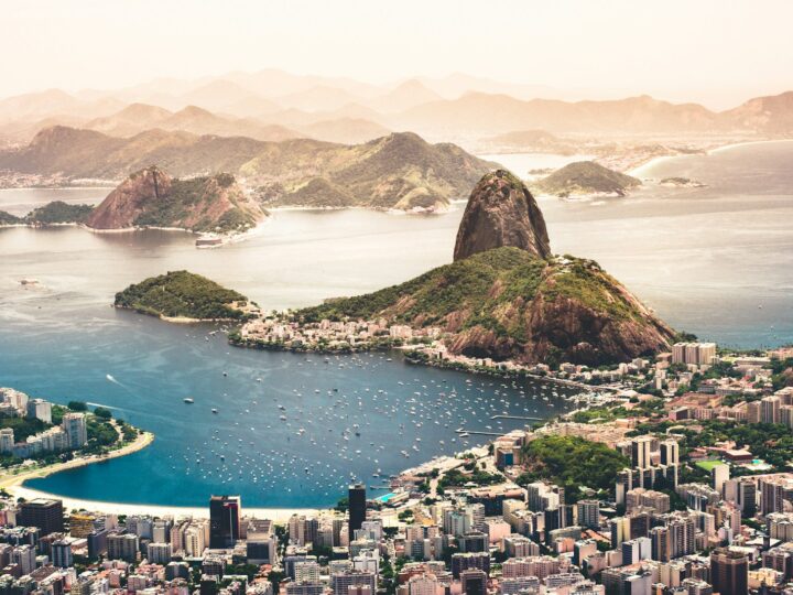 Guarda volumes no Rio de Janeiro: aproveite a cidade sem peso extra