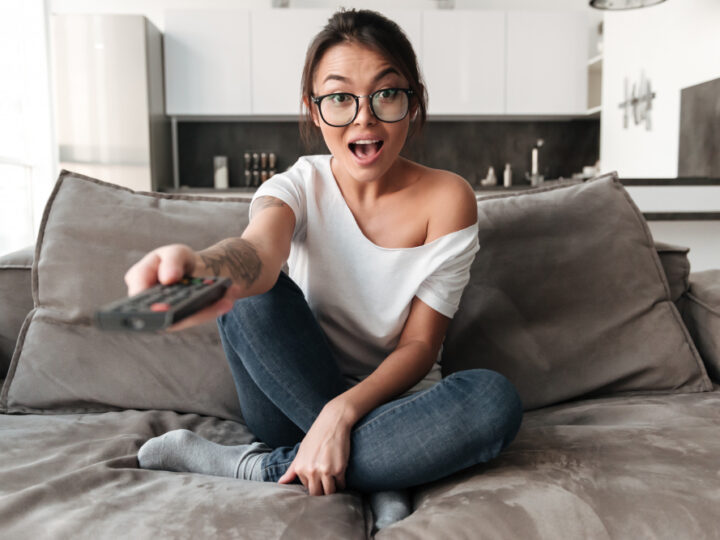 Toda a química do casal principal brilha no filme amor e outras drogas agora