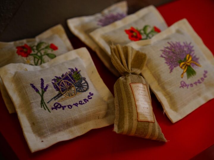 Arruda no travesseiro: Para que serve e como usar