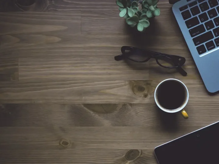 Como encontrar os melhores grupos online para interação e networking