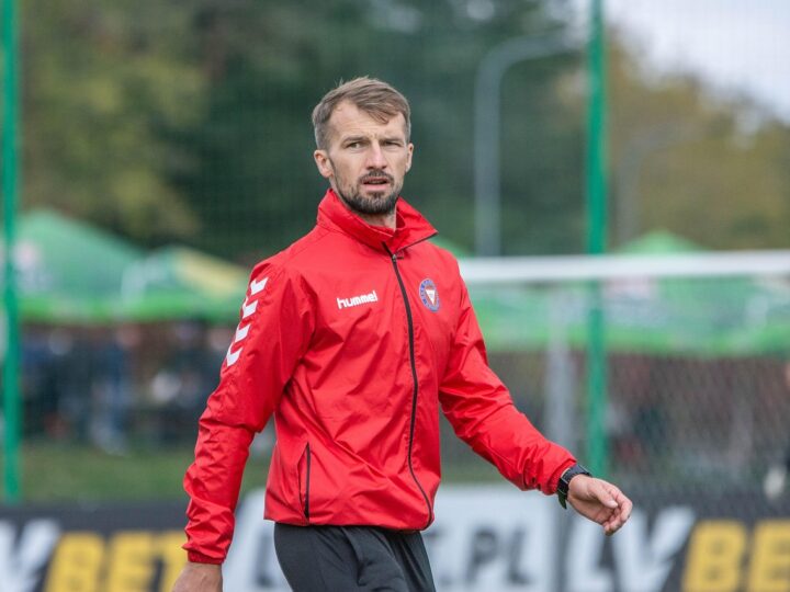 Quem é mais rico: Neymar ou Ronaldinho Gaúcho?