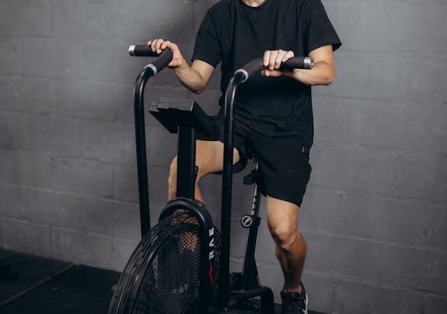 Pedalando em Casa: 5 Alternativas Baratas à Academia!