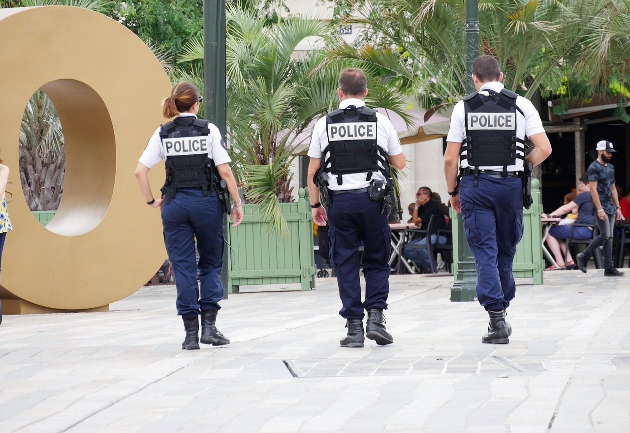 Quanto ganha um policial rodoviário estadual?