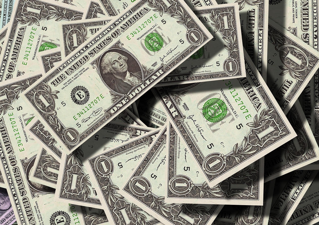 Mil e cem reais: Forma correta de escrever