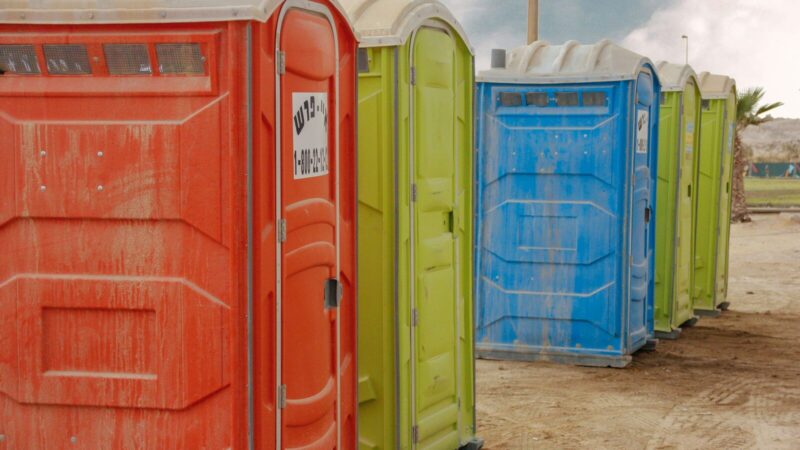 A conta que decide a fila: como se calcula a infraestrutura sanitária de um evento de grande porte
